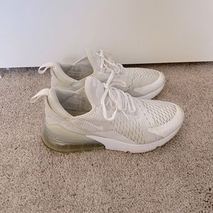 Women’s Nike AirMax 270